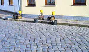 Die ATG Horizontalsperre durch Bohrlochinjektion im schonenden Niederdruckverfahren Die ATG Horizontalsperre mit Bohrlochinjektion im Niederdruckverfahren